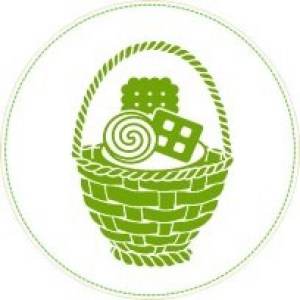 Оригинальная корзина с разными сладостями в Карасуке